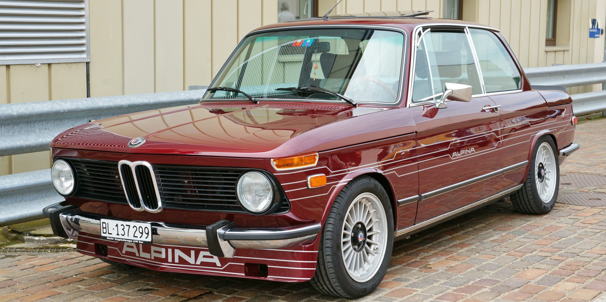Альпина 400 купить. BMW 2002 Alpina. Alpina a4s BMW 2002. Alpina 1970. Альпина 400.